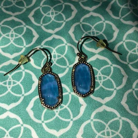 Kendra Scott periwinkle earrings - Picture 3 of 3